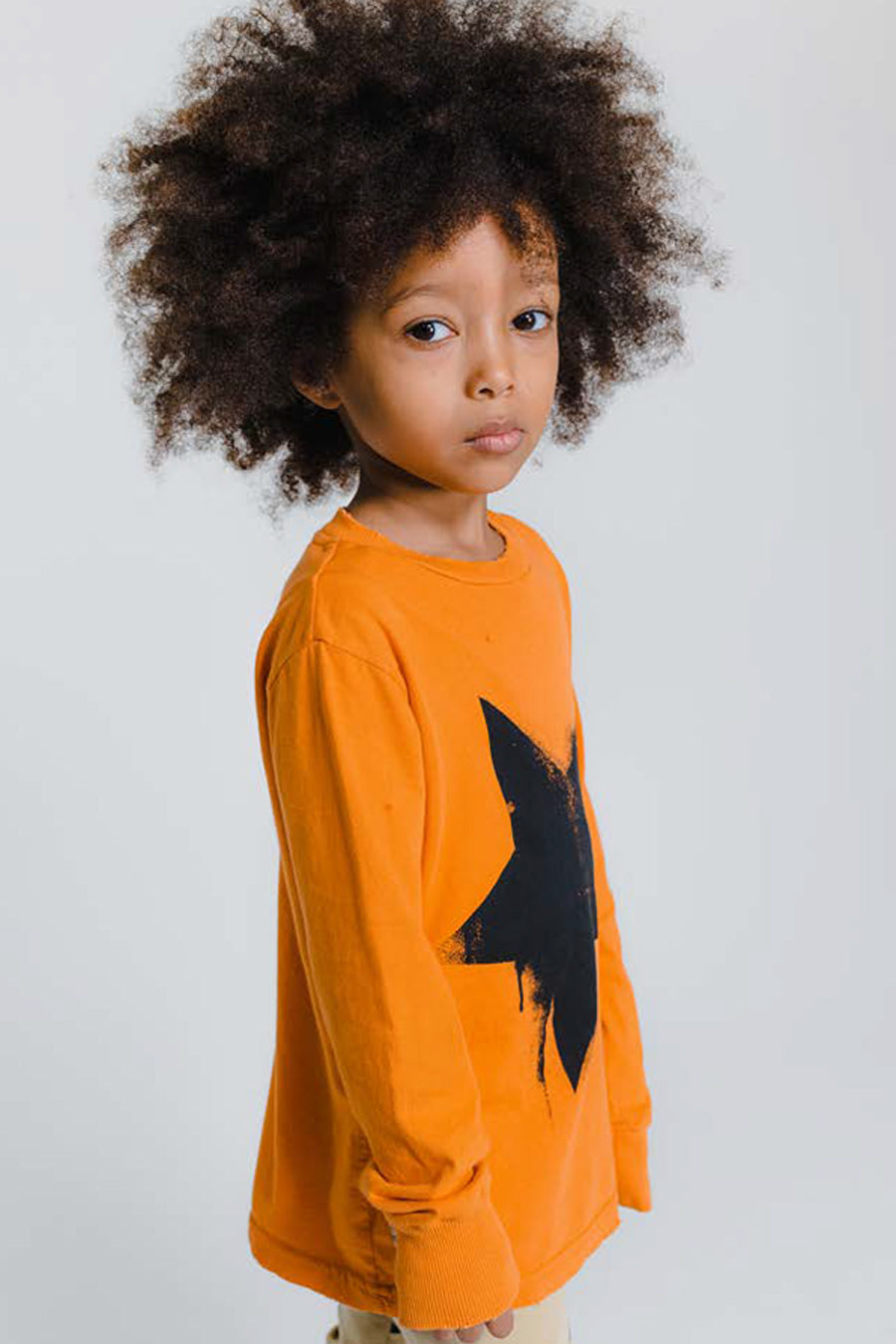 NUNUNU star sweatshirt orange NUNUNU star sweatshirt orange