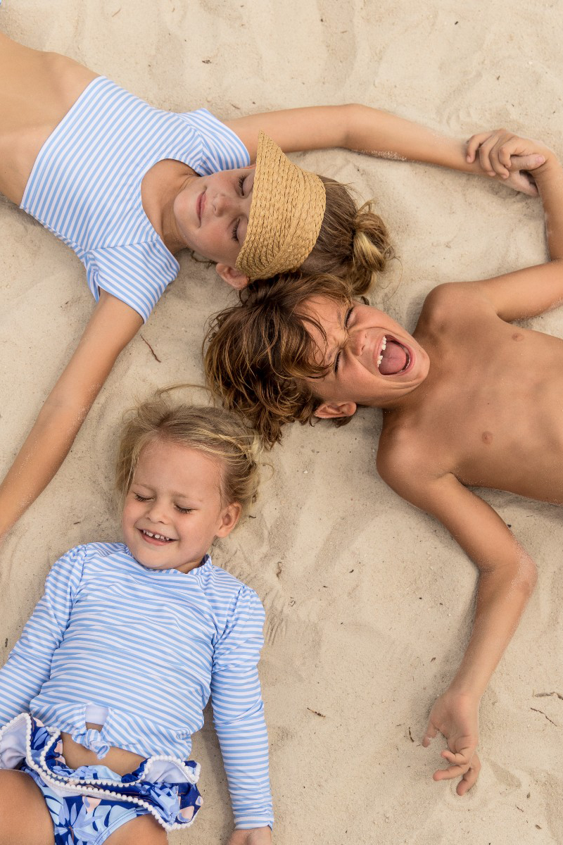 Take the Kids Swimming | How to Prepare for a Relaxing Beach Day