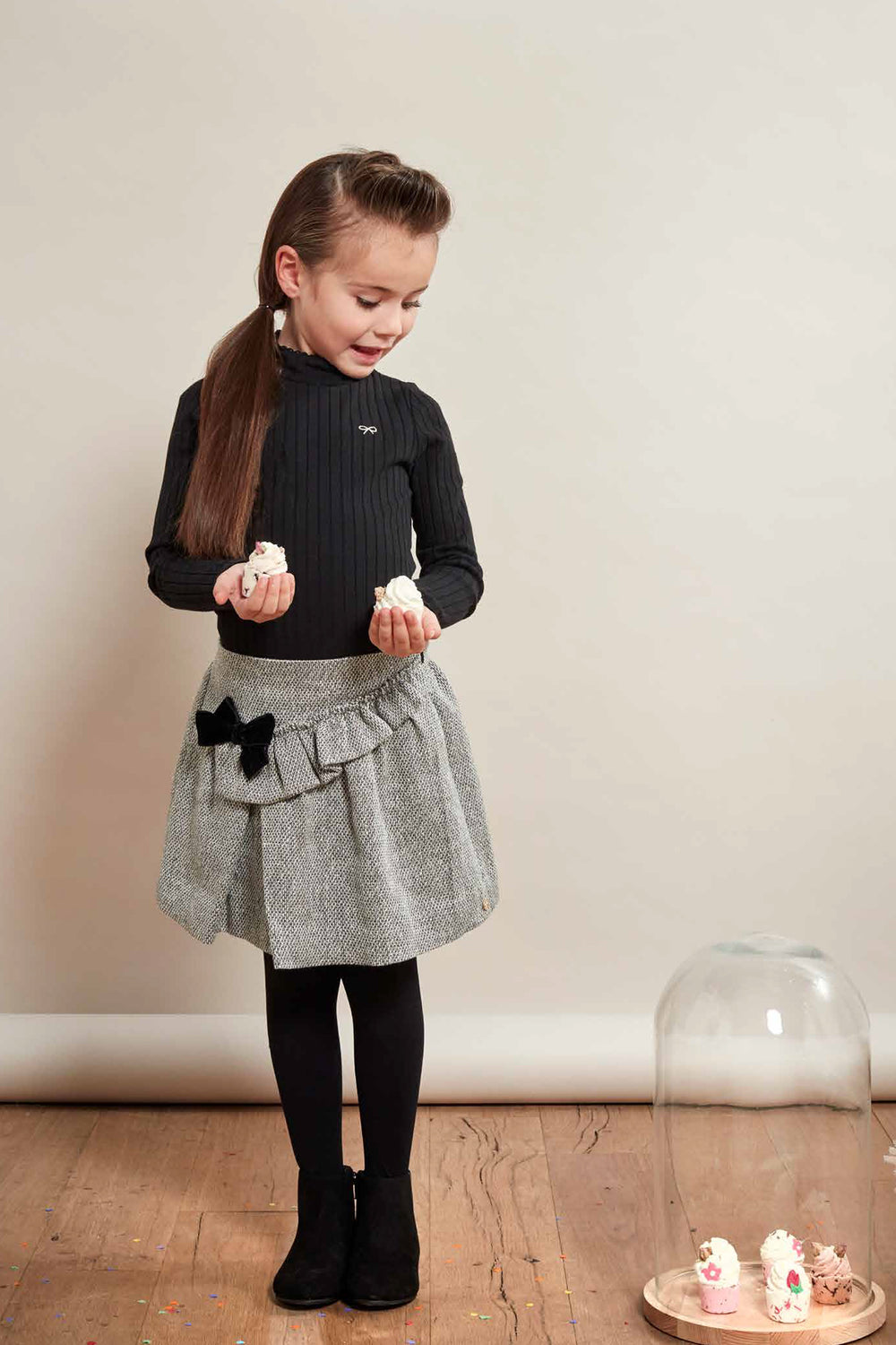TRES JOLIE ROBE LILI GAUFRETTE 4 ans - Vêtements TRES JOLIE ROBE LILI GAUFRETTE 4 ans - Vêtements