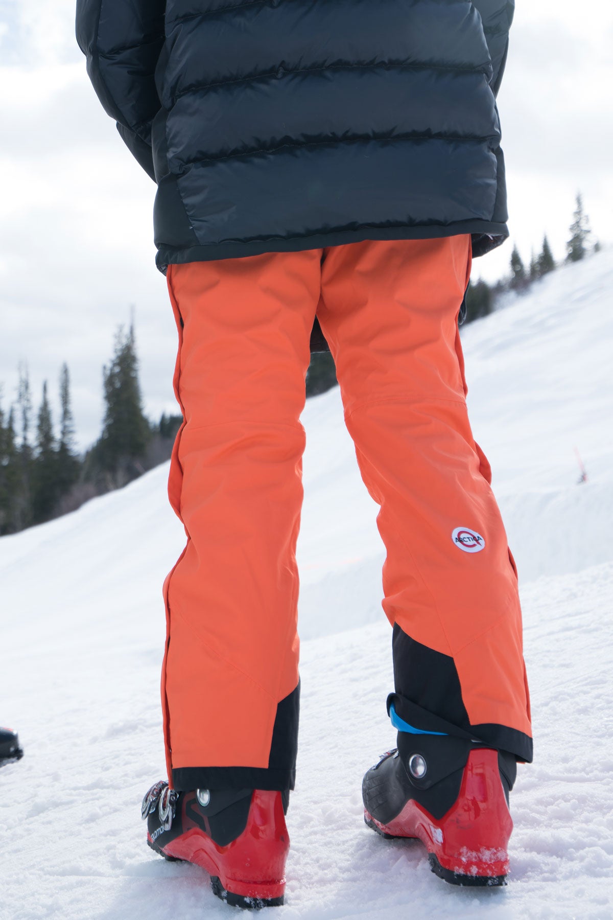 8 Reasons Why You Need Side Zip Ski Pants - Arctica