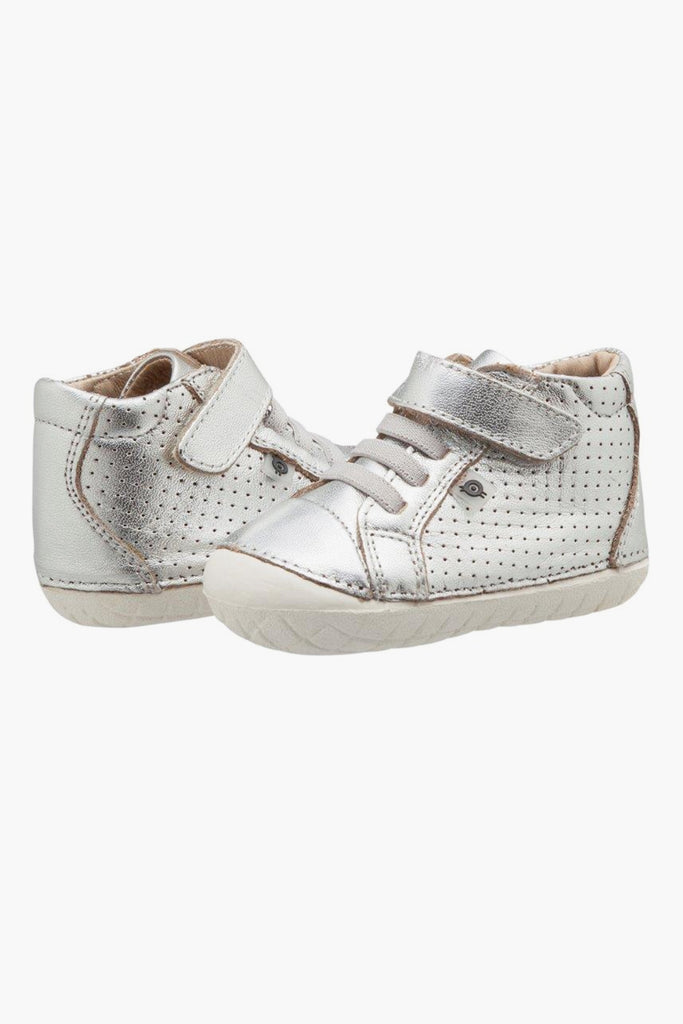 Baby hot sale silver shoes